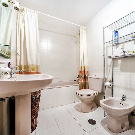 Apartment Espanhouse Bazan 35